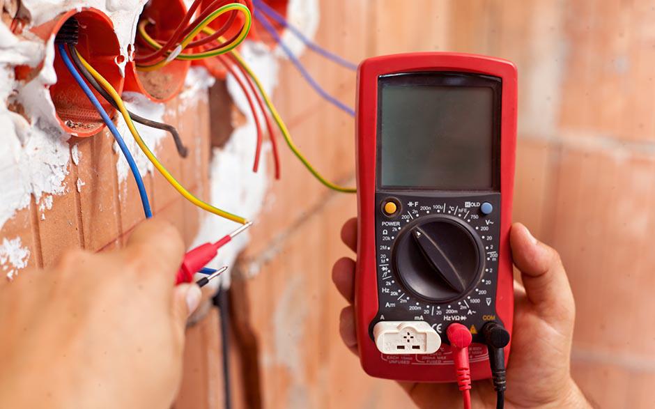 dépannage électricien Lamorlaye